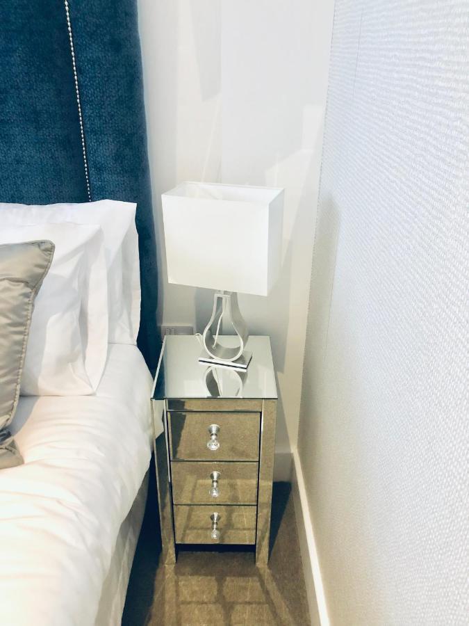 Snapos Luxury Serviced Apartment - Meridian House Bedford Exterior photo